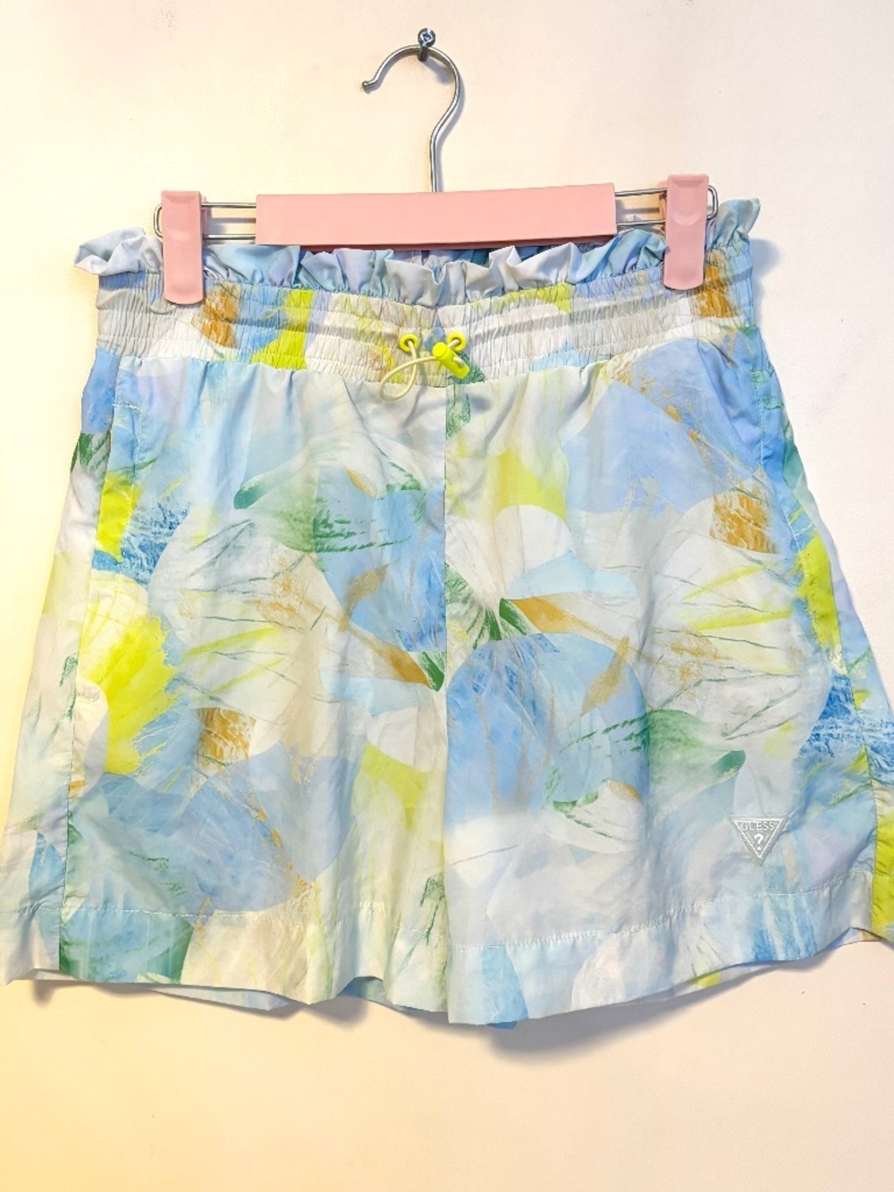 Guess Carlie High Waist Board Shorts Blue Yellow Abstract Flowers Womens Small - Picture 2 of 4